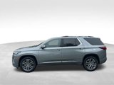Used 2023 Chevrolet Traverse High Country image 2