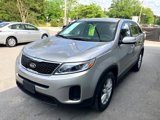 Used 2015 Kia Sorento LX image 2