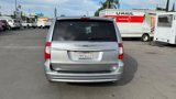 Used 2015 Chrysler Town & Country Touring-L w/ Driver Convenience Group image 6