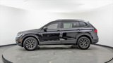 Used 2021 Volkswagen Tiguan S image 3