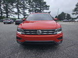 Used 2018 Volkswagen Tiguan SEL image 3