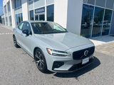 Used 2025 Volvo S60 B5 Core image 2