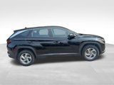 Used 2023 Hyundai Tucson SE image 4