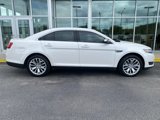 Used 2016 Ford Taurus Limited w/ Equipment Group 301A image 4