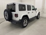 Used 2018 Jeep Wrangler Unlimited Sahara image 4