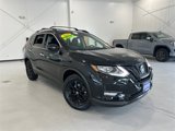Used 2018 Nissan Rogue SV image 4