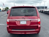 Used 2013 Chrysler Town & Country Touring image 4