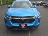 Used 2025 Chevrolet Trax LS w/ LS Convenience Package image 2