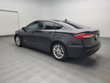 Used 2019 Ford Fusion SE image 5