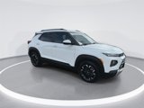 Used 2023 Chevrolet TrailBlazer LT image 2