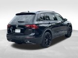 Used 2021 Volkswagen Tiguan SE R-Line image 4