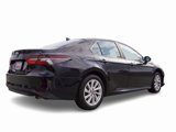 Used 2022 Toyota Camry LE image 5