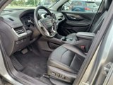 Used 2024 GMC Terrain SLT image 2