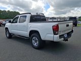 Used 2022 Toyota Tacoma SR image 4
