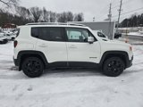 Used 2015 Jeep Renegade Limited image 2