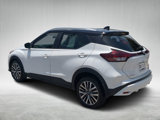 Used 2023 Nissan Kicks SV image 5