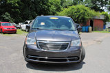 Used 2015 Chrysler Town & Country Touring image 2