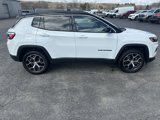 Used 2024 Jeep Compass Limited image 4