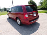 Used 2013 Chrysler Town & Country Touring image 3
