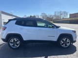Certified 2022 Jeep Compass Limited image 2
