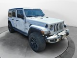 Used 2018 Jeep Wrangler Unlimited Sahara image 2