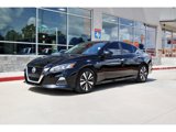 Used 2021 Nissan Altima 2.5 SV image 2