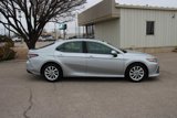 Used 2023 Toyota Camry LE image 3