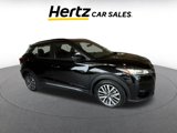 Used 2022 Nissan Kicks SR image 2