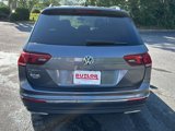 Used 2020 Volkswagen Tiguan SE w/ Panoramic Sunroof Package image 4