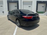 Used 2017 Toyota Camry SE image 5