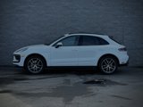 New 2024 Porsche Macan image 2