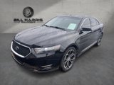 Used 2018 Ford Taurus SHO image 2