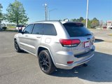 Used 2019 Jeep Grand Cherokee Altitude image 5