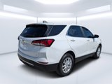 Used 2022 Chevrolet Equinox LT image 3