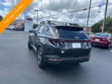 Used 2022 Hyundai Tucson SEL w/ Convenience + Premium Package image 3