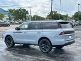 New 2025 Lincoln Navigator Reserve image 3