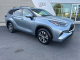 Used 2022 Toyota Highlander XLE image 2