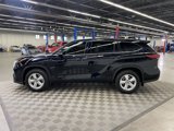 Used 2022 Toyota Highlander LE image 5