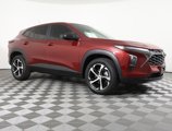Used 2025 Chevrolet Trax RS w/ Driver Confidence Package image 3