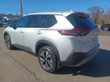 Used 2021 Nissan Rogue SV image 3