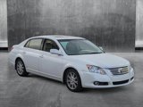 Used 2010 Toyota Avalon Limited image 3