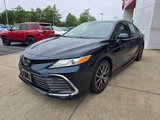 Used 2021 Toyota Camry XLE image 3