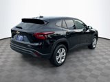 Used 2025 Chevrolet Trax LS image 5