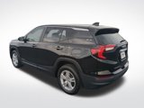 Certified 2024 GMC Terrain SLE image 3