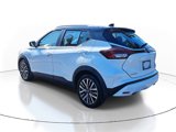 Used 2021 Nissan Kicks SV image 4