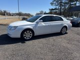 Used 2006 Toyota Avalon XLS image 2