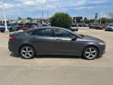 Used 2016 Ford Fusion SE image 4