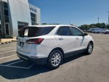 Used 2023 Chevrolet Equinox LT image 3