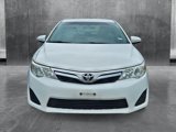 Used 2014 Toyota Camry LE image 2