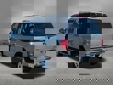 Used 2002 Ford Expedition XLT image 4
